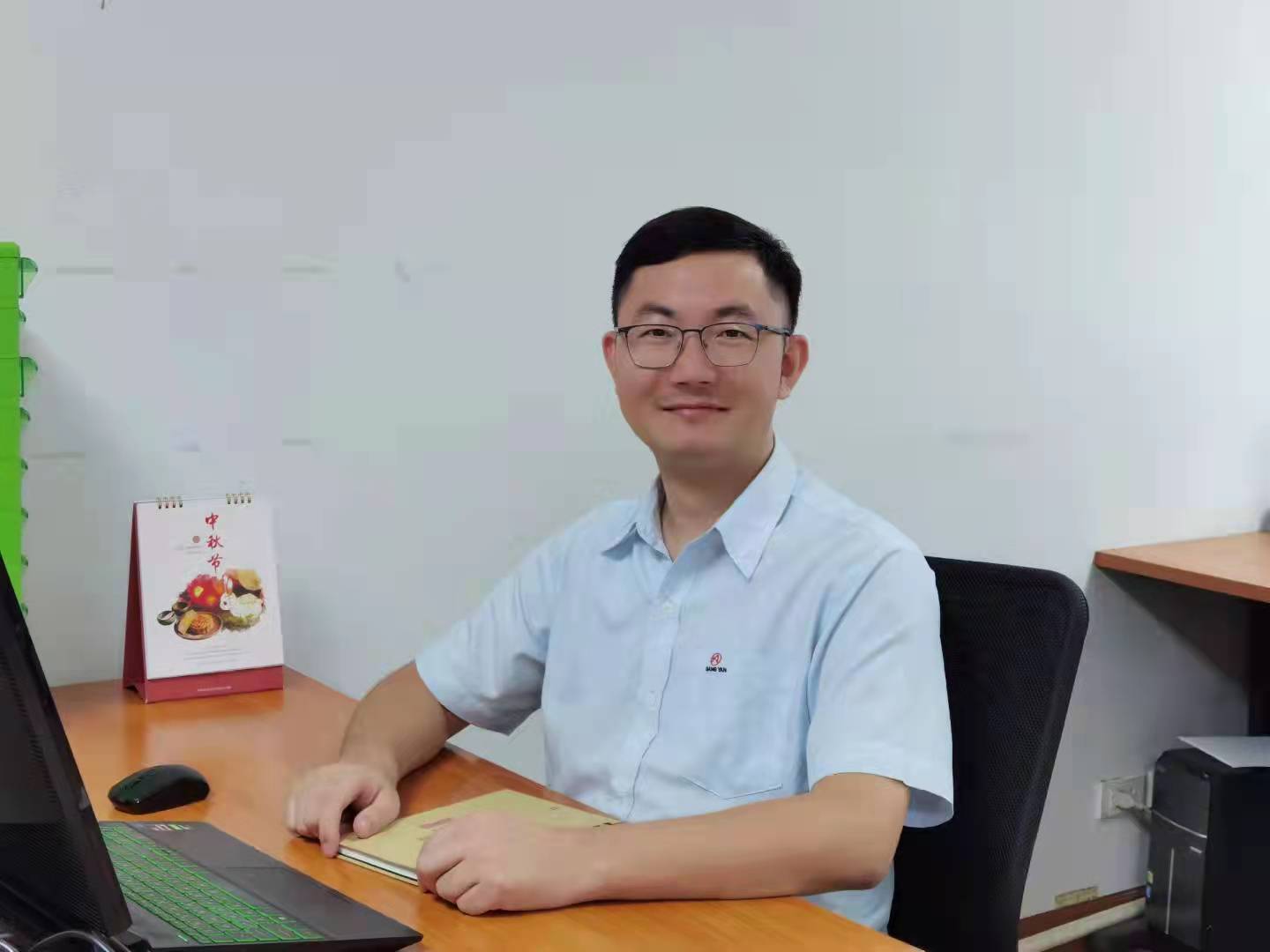 21.优游超硬优秀党员--伍云杰.jpg