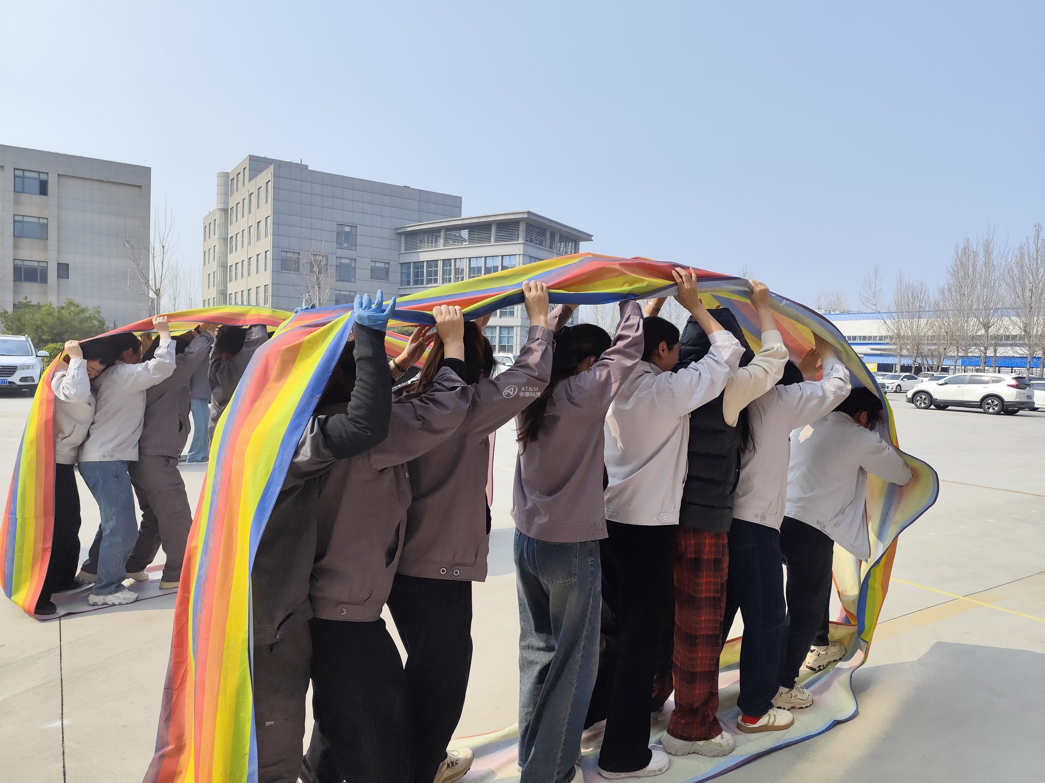 4、爱科车轮滚滚.jpg